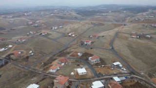 Kıraç Mahallesinde yol çalışmaları tamamlandı
