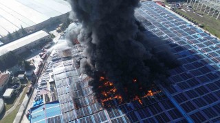 Kırklarelinde oyuncak fabrikasındaki yangın dronla görüntülendi