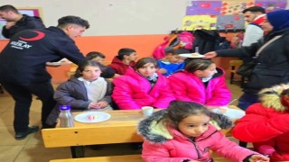 Kızılaydan miniklere sürpriz ziyaret