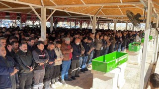 Kızlarını öldürüp intihar eden anne ve çocukları ayrı mezarlıklarda defnedildi