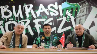 Kocaelisporda Samet Yalçın imzayı attı