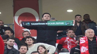 Kocaelisporlu taraftarlar Antalyaspora kesilen para cezasına ortak oldu