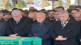 Koray Aydının babası son yolculuğuna uğurlandı