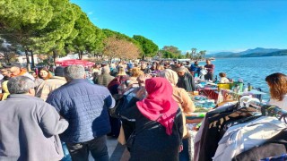 Köyceğiz ikinci el pazarına yoğun ilgi