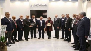 KTO ve KAYSO yönetimi, İstanbul Mobilya Fuarında Kayseri firmalarını yalnız bırakmadı