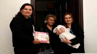Kuşadasında hoş geldin bebek ziyaretleri devam ediyor