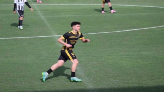 Kütahyalı genç yetenek Batuhan Karagöz, futbol geleceği için umut vadediyor