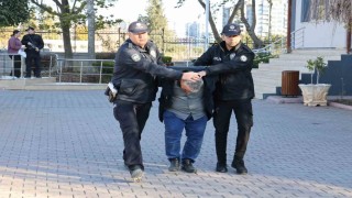 Kuyumcu soymak istedi, panik butonuyla polise yakalandı