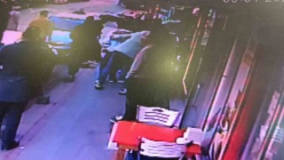 Magandanın böylesi görülmedi: Motosiklette hem kendini hem arkadaşını vurdu