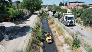 Manisada 280 kilometre dere yatağı temizlendi