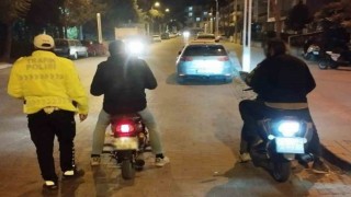 Manisada kurallara uymayan motosikletlilere ceza yağdı