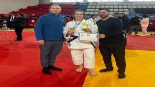 Manisalı işitme engelli sporcu Türkiye şampiyonu