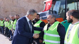 Mardin Büyükşehir Belediyesinden asfalt çalışmaları için büyük yatırım