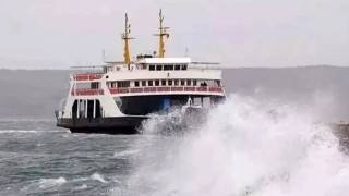 Marmara ve Erdekte olumsuz hava şartları nedeniyle bazı deniz seferleri iptal edildi