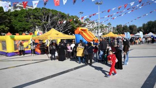 Mersinde ara tatile giren öğrenciler için etkinlik alanı oluşturuldu