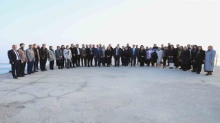Müdür Gür: “Öğretmen bir milletin geleceğini inşa eden yüce bir eldir”