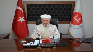 Müftü Pamuk; “Bir an önce ümmet olma bilinciyle iman kardeşliğimizi gözden geçirelim”