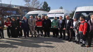 MUSAB birimine bağışlanan özel donanımlı engelli aracının anahtarı teslim edildi
