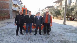 Nazilli Belediyesine yeni bir silindir makinesi kazandırıldı