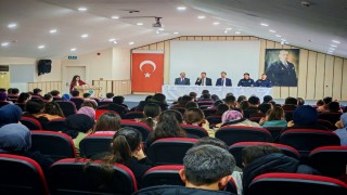 Öğrenciler merak ettikleri meslekleri yakından tanıdı