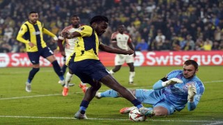 Osayi Samuel cezalı duruma düştü