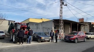 Osmaniye Ferdi Tayfura belediye hoparlörlerinden şarkısını çalarak veda etti