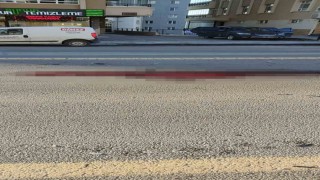 Otomobil ile çarpışan motosiklet sürücüsü hayatını kaybetti