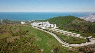 Özdağ: “Samsun Üniversitesi Canikte kalmalı”