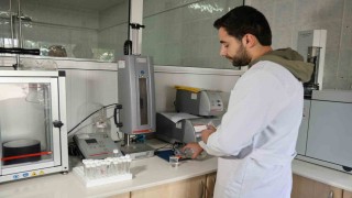 Pet şişelerde satılan sahte içki tehlike saçıyor