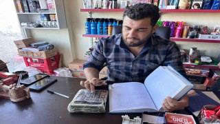 Polis memuru Zimem geleneği ile Şırnakta yetim ailelerin 100 bin liraya yakın borcunu ödedi