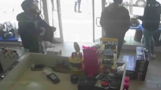 Sadaka kutusunu çalan şahıs yakalandı