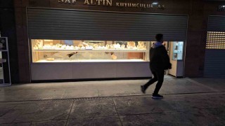 Safranboludaki kuyumcu soygununda çalınan altınlar ele geçirildi, zanlılar her yerde aranıyor