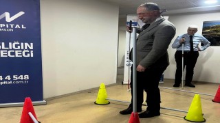 Sağlık çalışanları görme engelliler ile empati kurdu