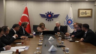 Şahin, Gazi kentin yeni projeleri için görüşmeler yaptı