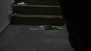 Sakaryada vahşet: Eski polis, sevgilisini boğazından defalarca bıçakladı