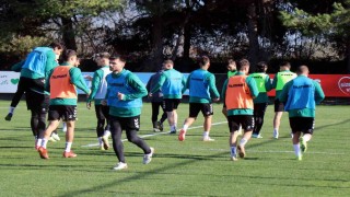 Sakaryasporda, Gençlerbirliği mesaisi devam etti