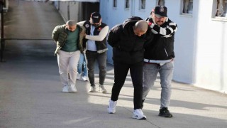 Sakatat parçalarının arasına zulalanmış 44 kilo esrar ele geçirildi