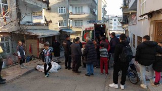 Samsunda çekyat yangınında bir kişi dumandan etkilendi