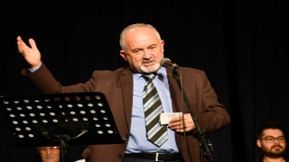 Sanatçı İsmail Gülün bestelerinin yer aldığı konser yoğun ilgi gördü