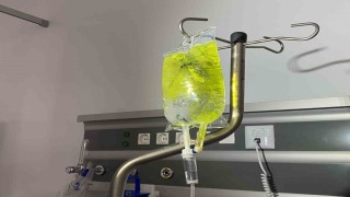 ‘Sarı serum uyarısı: “Sağlık kabinleri, evlerde uygulanmasını hayretle izliyoruz, ölümle sonuçlanabilir”