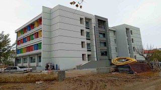 Sarıgölde iki okul daha tamamlandı