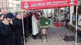 Şehit annesi son yolculuğuna dualarla uğurlandı