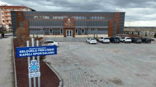 Selçuklu Belediyesi Selçuklu Fen Lisesi Kapalı Spor Salonu tamamlandı