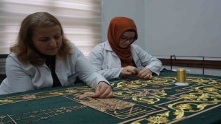 Selimiyenin 150 yıllık minber örtüsü yenileniyor