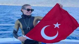 Serbest Dalış Dünya Rekortmeni Şahika Ercümen, dünya listesinde
