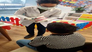 Sevgi evlerinde kalan çocuklara ağız ve diş sağlığı kontrolü yapıldı
