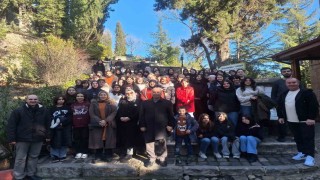 Şeyh Edebali Türbesi yarıyıl tatilinde ziyaretçi akınına uğruyor