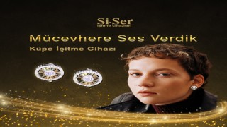 Si-Ser küpe işitme cihazlarıyla mücevhere ses verdi