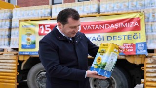 Silivri Belediyesi 15 bin haneye ayçiçek yağı dağıtım projesi başlattı