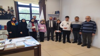 Simav Müftüsü Hasan Serçe mesleki yarışmalarda dereceye giren öğrencileri ödüllendirdi